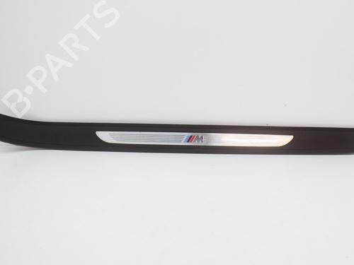 Estribo/Talonera BMW 3 Coupe (E92) 335 d (286 hp) 14620754