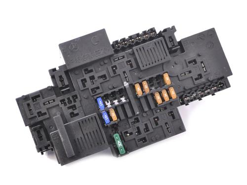 Used Fuse box MERCEDES-BENZ GLC (X253) 250 d 4-matic (253.909) (204 hp) 30213250
