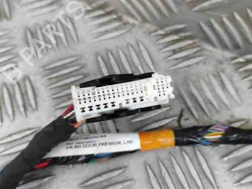 Wiring harness TESLA MODEL Y (5YJY) EV Performance All-wheel Drive | BP33164061E16 - Image 2