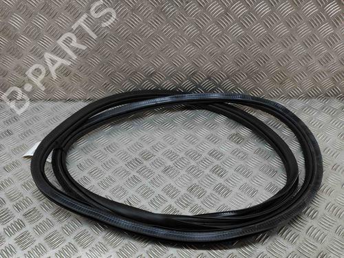 BP27769459C142 main image