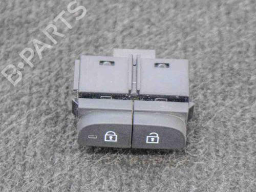 Schalter für VOLVO XC40 (536) T4 AWD (190 hp) 7891206