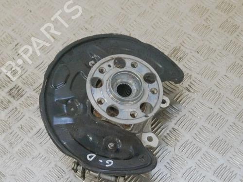 Used Right rear steering knuckle Right rear steering knuckle MERCEDES-BENZ C-CLASS (W205) C 250 BlueTEC / d (205.008, 205.006) (204 hp) 14648210 14648210