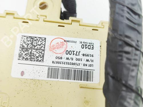 Fuse box KIA XCEED (CD) 1.5 T-GDI | BP37481445E1 - Image 9