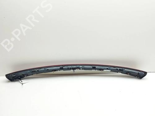 Used Rear center light Rear center light 39030513 39030513