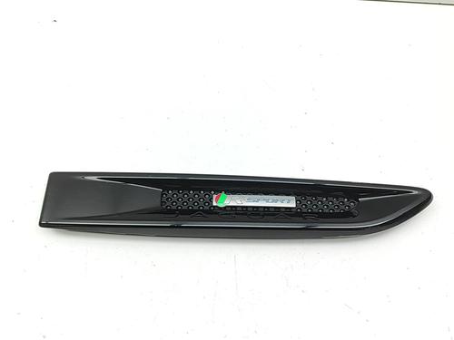 Used Front right wheel arch trim Front right wheel arch trim JAGUAR F-PACE (X761) 2.0 TD4 AWD (180 hp) 33395504 33395504