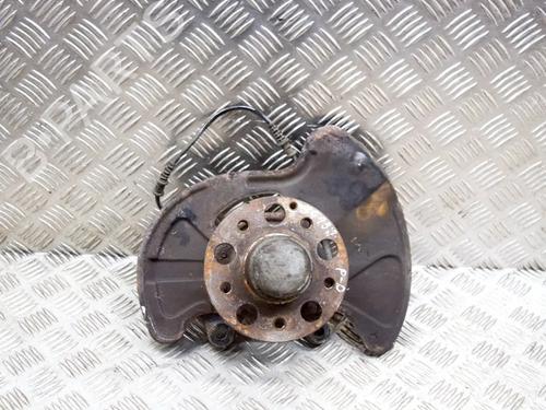 Used Right front steering knuckle MERCEDES-BENZ C-CLASS (W203) C 320 CDI (203.020) (224 hp) 14636597