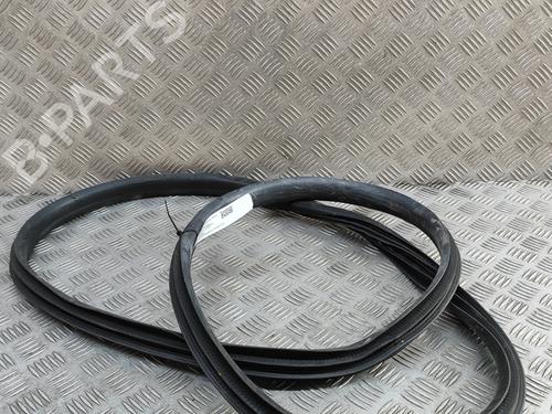 Used Rubber door seal JEEP AVENGER (J2) Electric (156 hp) 28560866