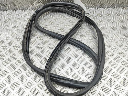 rubber-door-seal-ford-ranger-et-2005-2006-2007-2008-2009-2010-2011-2012-31217237 main image