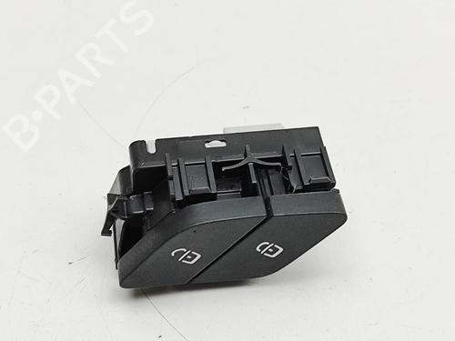 Used Switch MERCEDES-BENZ GLA (H247) GLA 200 (247.787) (163 hp) 30857122