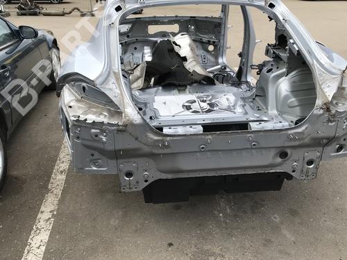 Used Right rear fenders Right rear fenders PORSCHE PANAMERA (970) 3.0 D (250 hp) 10068606 10068606