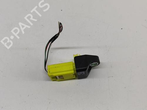 electronic-sensor-lexus-ux-_aa1_-_ah1_-_ma1_-2018-28432486 main image