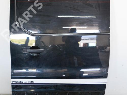 Used Left slide door Left slide door RENAULT TRAFIC III Van (FG_) 1.6 dCi 125 (FGMH) (125 hp) 10399901 10399901