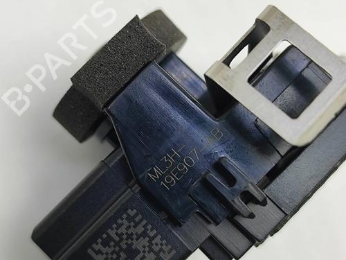 Electronic sensor FORD KUGA III (DFK) 2.5 FHEV | BP28559054M84