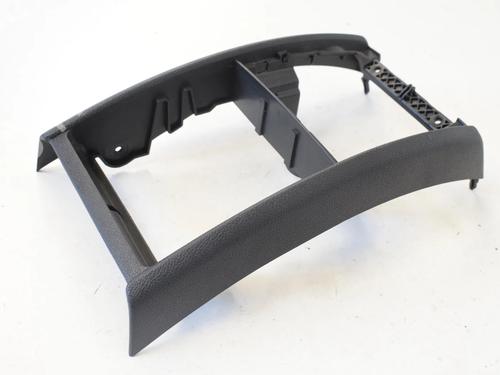 Used Middle console Middle console SKODA SUPERB II (3T4) 2.0 TDI (170 hp) 33338843 33338843