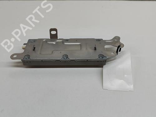 electronic-module-tesla-model-3-5yj3-2017-29391191 main image