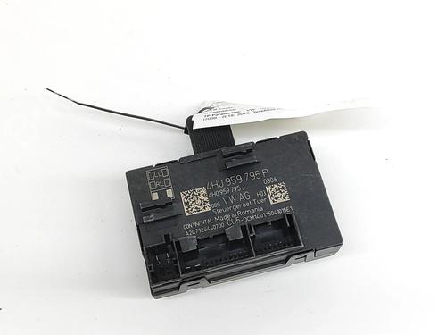 Used Electronic module Electronic module VW TOUAREG (7P5, 7P6) 3.0 V6 TDI (262 hp) 26013680 26013680