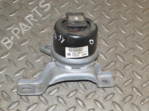 Used Engine mount Engine mount JAGUAR E-PACE (X540) 2.0 AWD (300 hp) 33347619 33347619