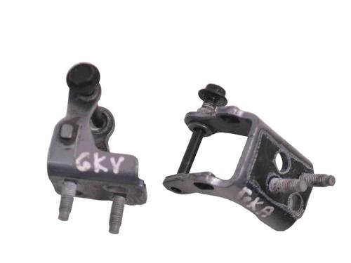 Używane Zawias / Ogranicznik drzwi JAGUAR XJ (X350, X358) D 2.7 (207 hp) 30235724