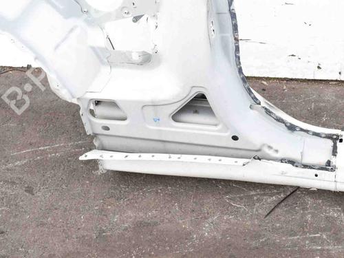 Aleta trasera derecha MASERATI GRANCABRIO 4.7 (450 hp) 9901463