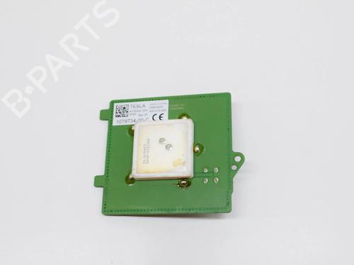 Used Antenna/Base TESLA MODEL Y (5YJY) EV Performance All-wheel Drive (462 hp) 28547822