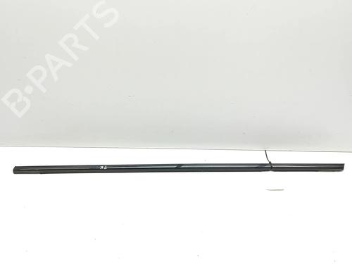 Used Door moulding trim MG MG 4 (EH32) EV (170 hp) 31687285