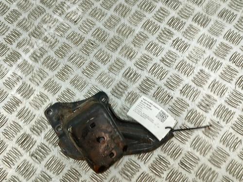 engine-mount-mazda-mx-5-ii-nb-1998-1999-2000-2001-2002-2003-2004-2005-30178055 main image