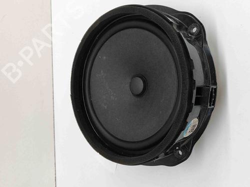 Used Speaker AUDI A3 Sportback (8VA, 8VF) RS3 quattro (400 hp) 23946850