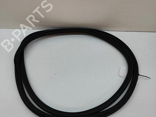 Gummiliste PORSCHE MACAN (95B) 3.0 S Diesel | BP26524141C142