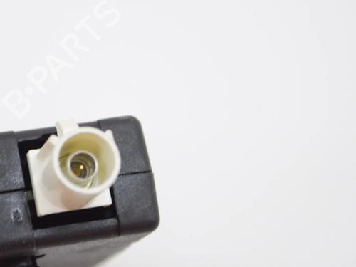 Electronic module TESLA MODEL Y (5YJY) EV Performance All-wheel Drive | BP28547823M83  - Image 5