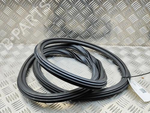 rubber-door-seal-audi-a3-8v1-8vk-2012-2013-2014-2015-2016-2017-2018-2019-2020-34443646 main image