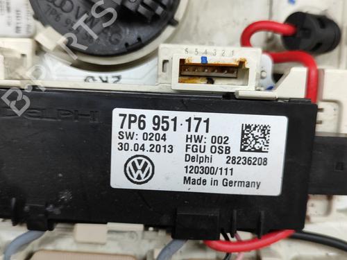 Interior roof light VW TOUAREG (7P5, 7P6) 3.0 V6 TDI | BP17140296I8 