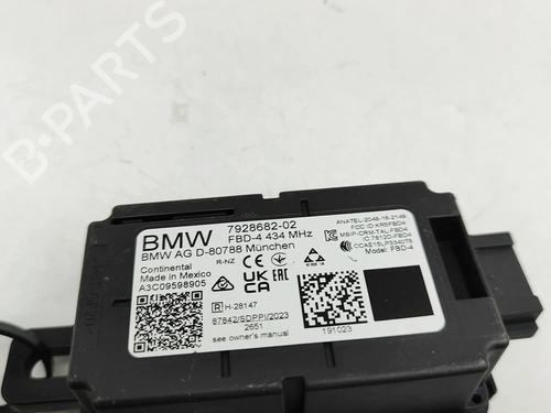 Antenne/Base BMW XM (G09) XM All-wheel Drive | BP32501123C140