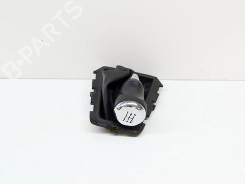 Used Shift knob Shift knob DODGE AVENGER 2.0 CRD (140 hp) 7901800 7901800