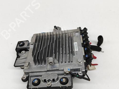 Used Electronic module TESLA MODEL X (5YJX) P100D AWD (772 hp) 25218008