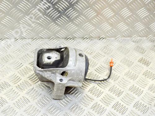 Used Engine mount Engine mount AUDI A5 Sportback (8TA) 2.0 TFSI quattro (224 hp) 33739905 33739905