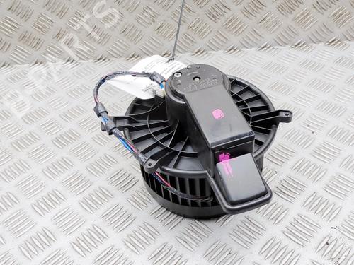 Used Heater blower motor Heater blower motor MASERATI GHIBLI III (M157) 3.0 D (275 hp) 39930276 39930276