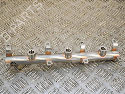 Used Injection rail Injection rail AUDI Q5 (8RB) SQ5 TFSI quattro (354 hp) 6747781 6747781