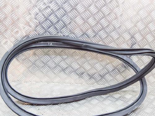 Used Rubber door seal BMW 6 Gran Turismo (G32) 630 i (258 hp) 14618258