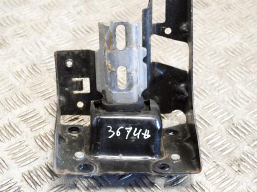 Used Engine mount Engine mount CITROËN C3 / C3 ORIGIN III (SX) 1.2 VTi 82 (82 hp) 10368870 10368870