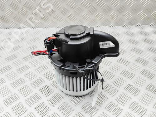 Ventilator motor Ventilator motor RENAULT ZOE (BFM_) ZOE (BFMC, BFMD) (136 hp) 36415365 36415365