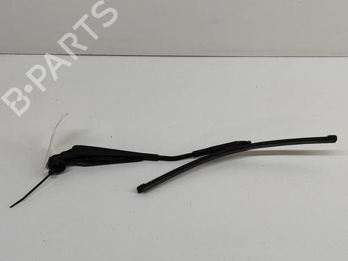 Used Rear windshield wiper arm LAND ROVER DISCOVERY V (L462) 3.0 D 4x4 (211 hp) 16872068