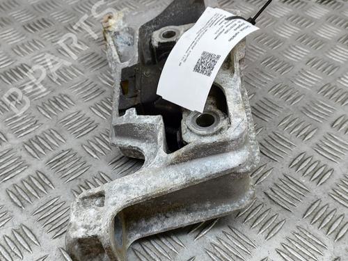 Engine mount MERCEDES-BENZ A-CLASS (W176) A 180 CDI / d (176.012) | BP22443227M89 