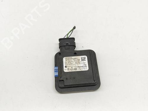 Electronic module TESLA MODEL X (5YJX) P100D AWD | BP25218137M83 - Image 2