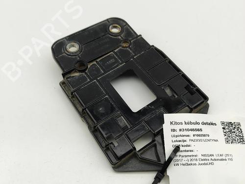 Andre NISSAN LEAF (ZE1) Electric | BP27796727O1