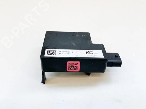 Used Electronic module Electronic module TESLA MODEL 3 (5YJ3) EV (283 hp) 27748038 27748038