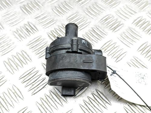Used Auxiliary water pump Auxiliary water pump MERCEDES-BENZ CLA (C118) CLA 180 (118.384) (136 hp) 40605249 40605249