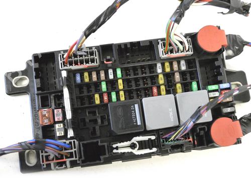 Fuse box JAGUAR E-PACE (X540) 2.0 D180 AWD | BP33345124E1 - Image 4