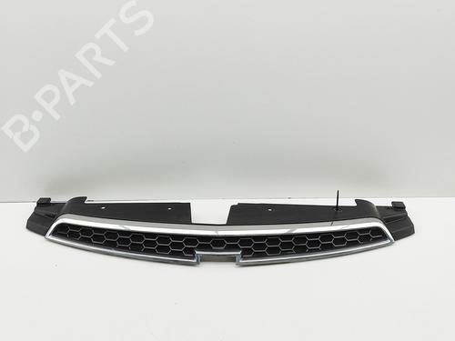 Used Grille CHEVROLET CRUZE (J300) 1.4 (101 hp) 30394836