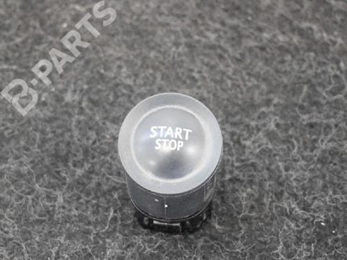 Used Switch RENAULT MEGANE II Estate (KM0/1_) 1.5 dCi (KM0F, KM0T, KM2B) (82 hp) 7736527