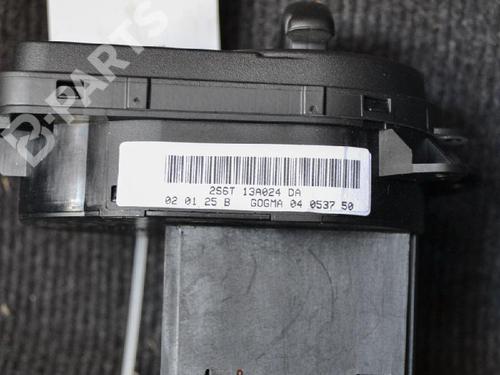 Headlight switch FORD FIESTA V (JH_, JD_) 1.6 16V | BP7081236I24